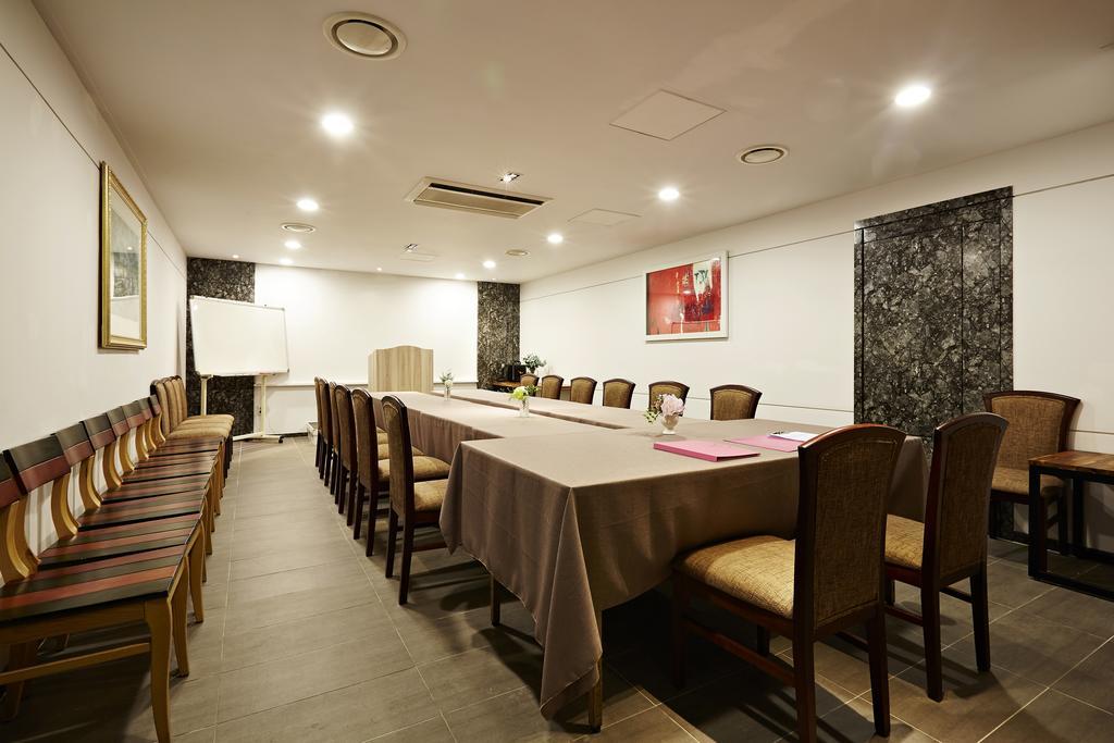Hotel Namoo Cheong-Ju تشونغجو المظهر الخارجي الصورة